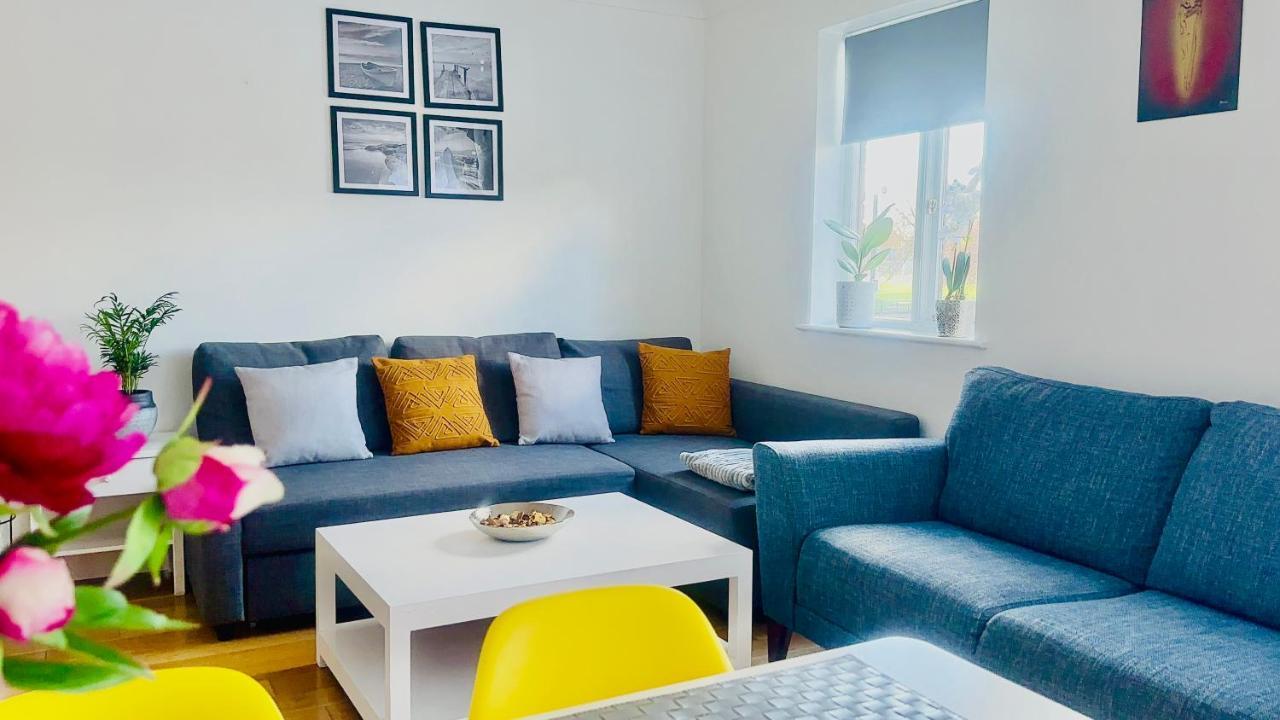 Amazing Location - City Of London- 2 Bedroom Stunning Canal View House With Private Garden,Parking & Balcony Londres Exterior foto