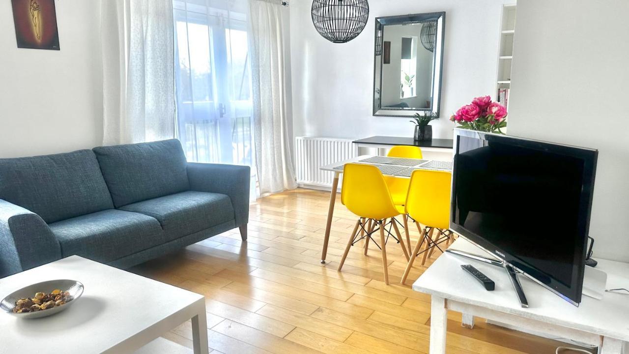 Amazing Location - City Of London- 2 Bedroom Stunning Canal View House With Private Garden,Parking & Balcony Londres Exterior foto