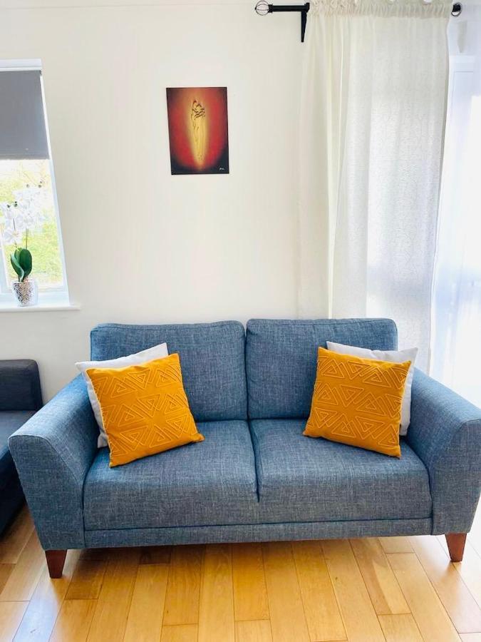 Amazing Location - City Of London- 2 Bedroom Stunning Canal View House With Private Garden,Parking & Balcony Londres Exterior foto