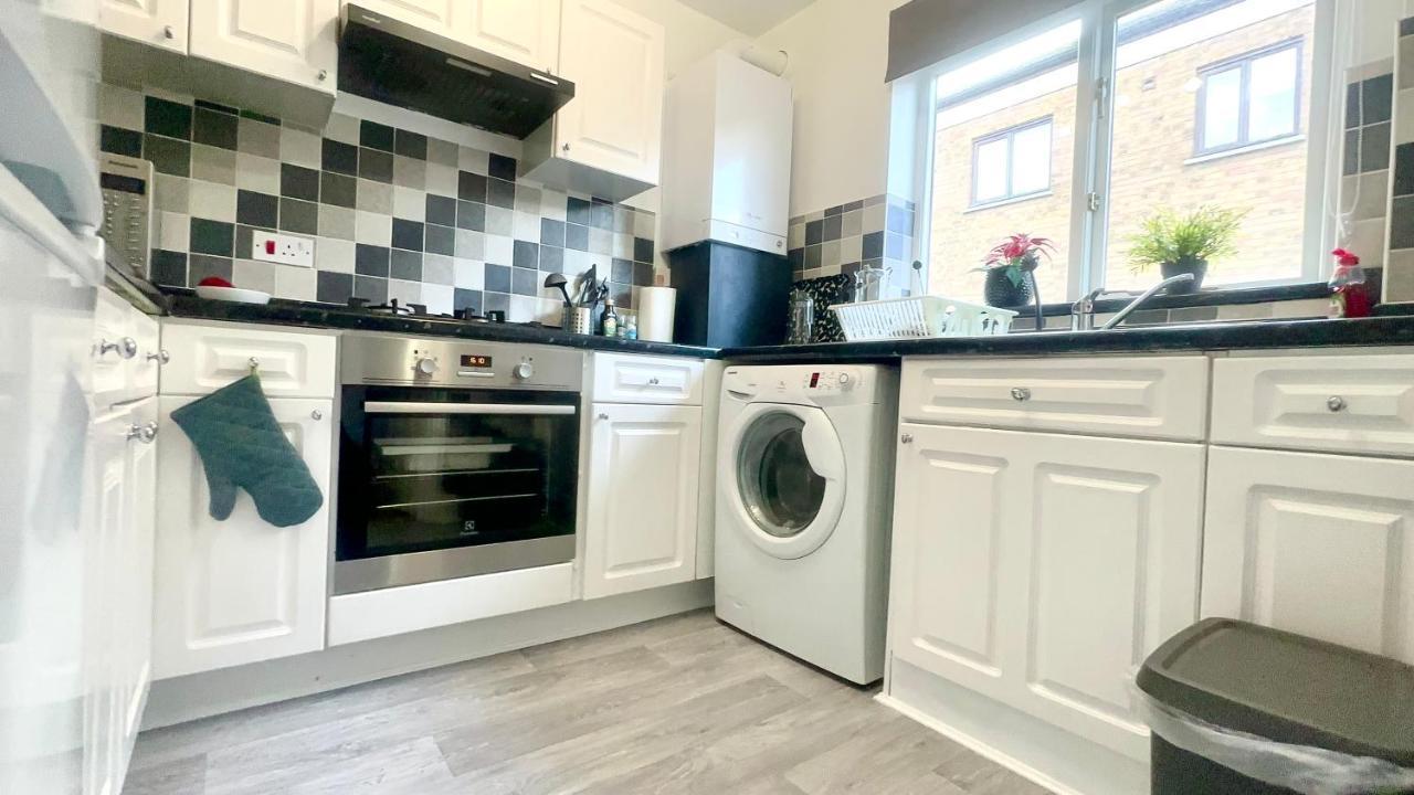 Amazing Location - City Of London- 2 Bedroom Stunning Canal View House With Private Garden,Parking & Balcony Londres Exterior foto
