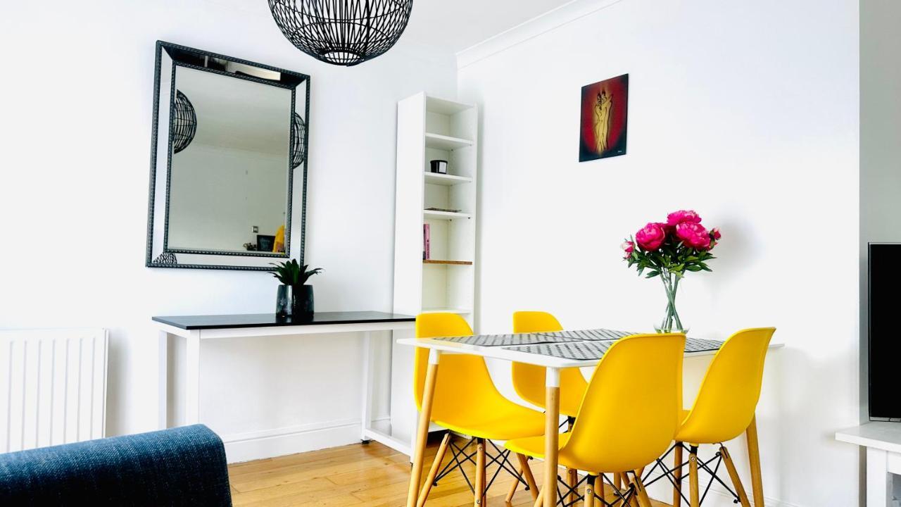 Amazing Location - City Of London- 2 Bedroom Stunning Canal View House With Private Garden,Parking & Balcony Londres Exterior foto
