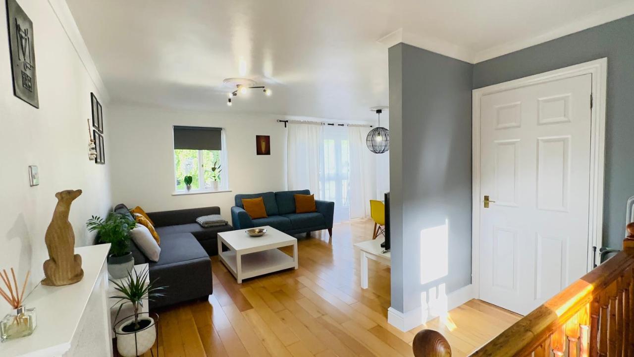 Amazing Location - City Of London- 2 Bedroom Stunning Canal View House With Private Garden,Parking & Balcony Londres Exterior foto