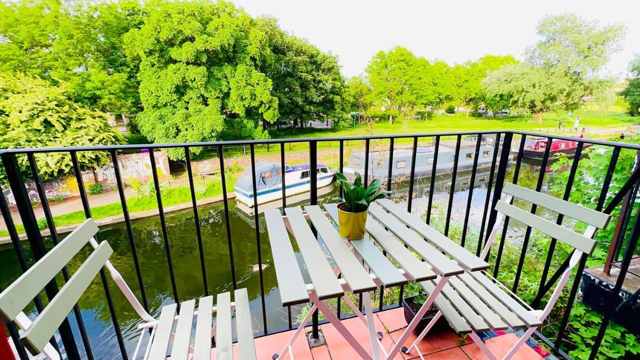 Amazing Location - City Of London- 2 Bedroom Stunning Canal View House With Private Garden,Parking & Balcony Londres Exterior foto